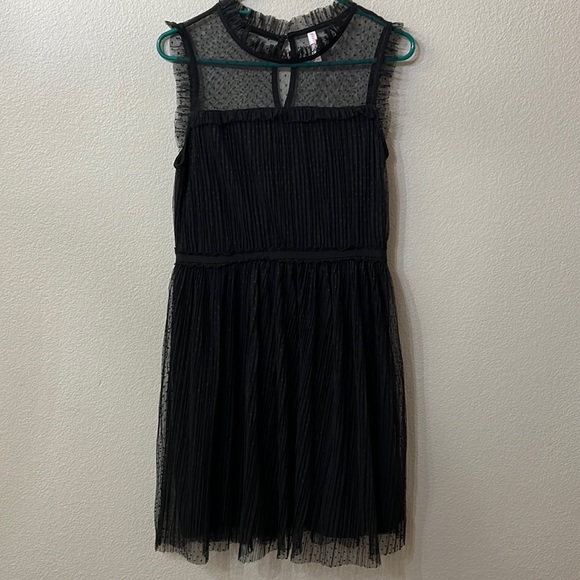 Xhilaration Dresses & Skirts - Black mini dress, size medium